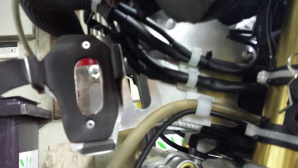 motoholders gauche.jpg