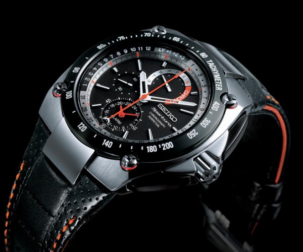 sportura_alarm-chronograph_perpetual_spc047p2.jpg