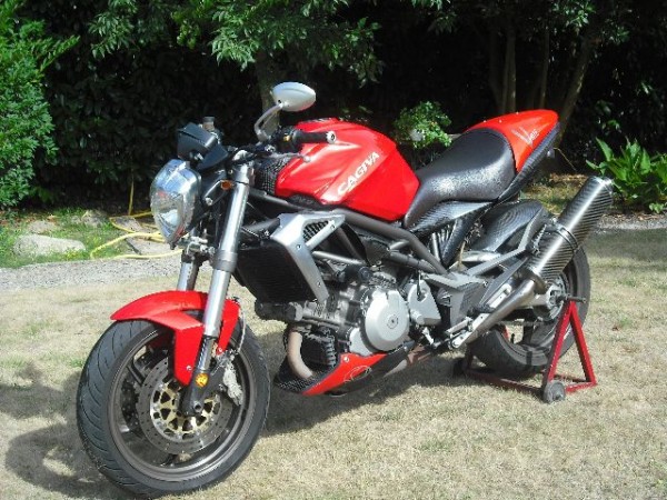 moto 003.jpg (100.88 Kio) Consulté 3314 fois moto 003.jpg