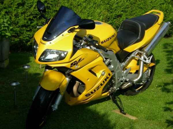 sv1000s 047.jpg