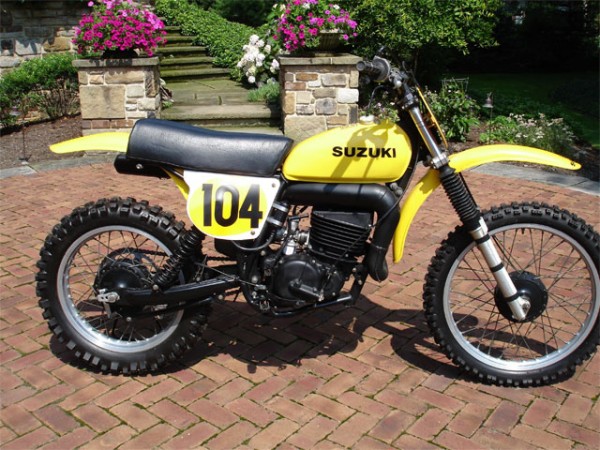 7_77-Suzuki_RM370.jpg