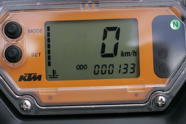 KTM-005.jpg