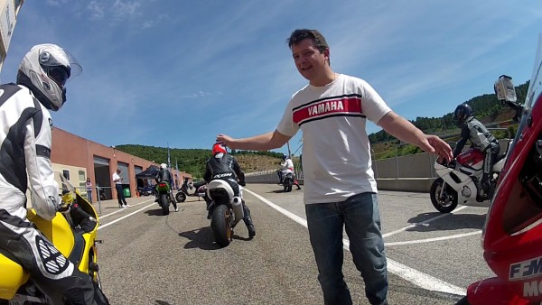 vlcsnap-2013-09-14-17h38m15s221.jpg